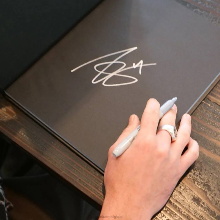 spécial Globe Brand \"S\'il vous plaît, n\'oubliez pas ça\" livre d\'Andrew James Peters V20N372